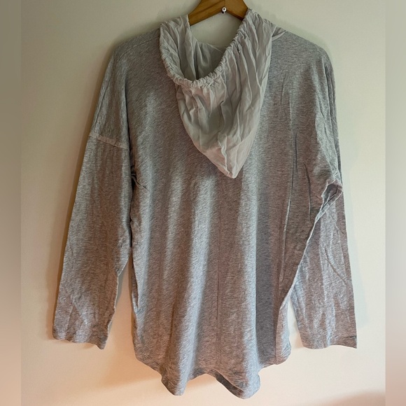 #133-PETE&GRETA-  Gray Long Sleeve cotton and silk Hoodie Pullover - Picture 2 of 4